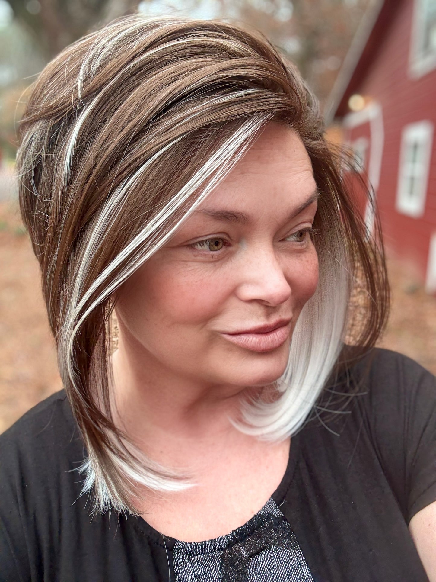 LILY White Ribbon Brunette